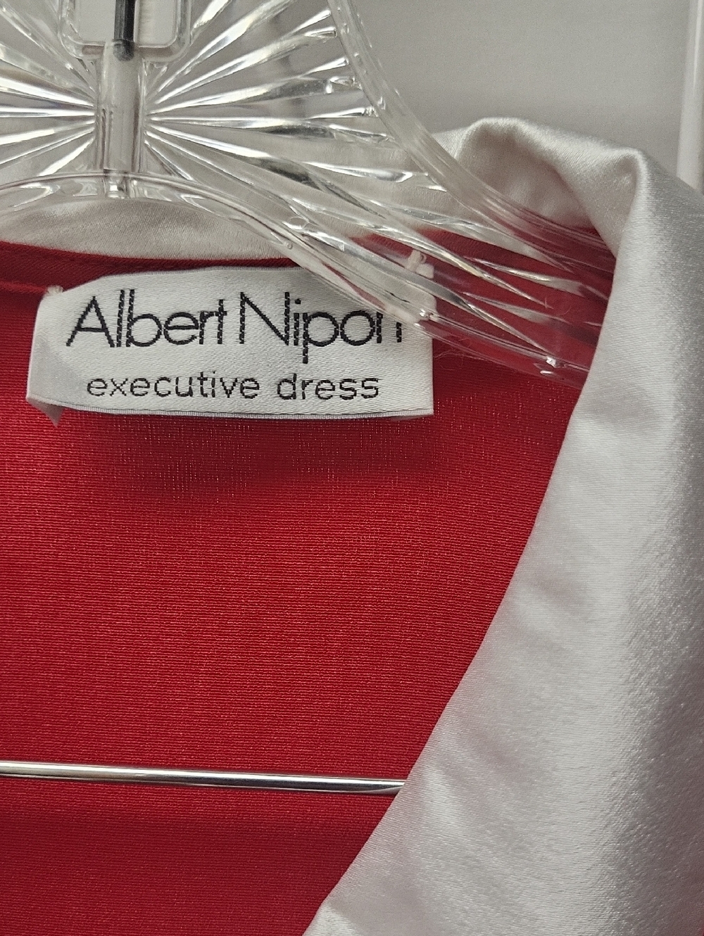 VTG. NWT 1970's Albert Nipon Red EXECUTIVE Top with MATCHING SKIRT, SIZE 16 - Picture 3 of 10